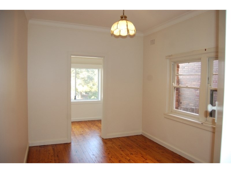 1/42 Windsor Road, Dulwich Hill NSW 2203