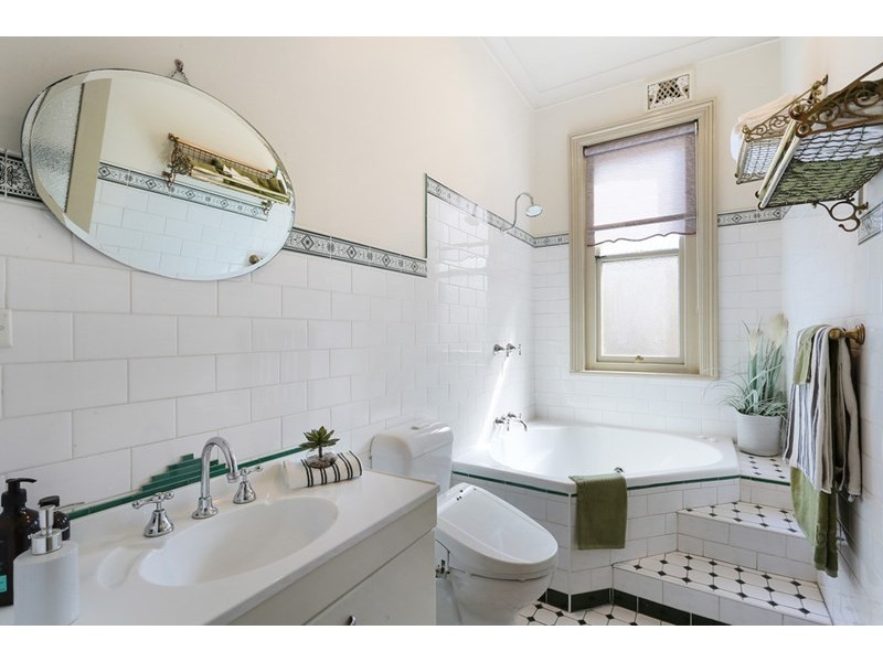 15 Old Canterbury Road, Lewisham NSW 2049