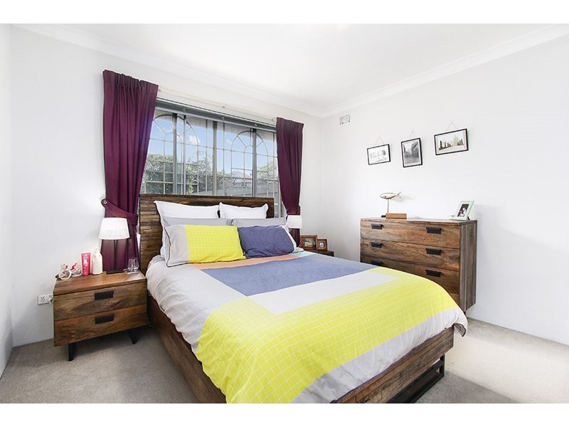 2/22 Bayley Street, Marrickville NSW 2204