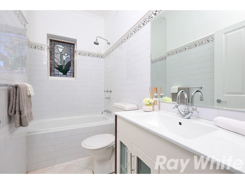 12 Ward Avenue, Canterbury NSW 2193