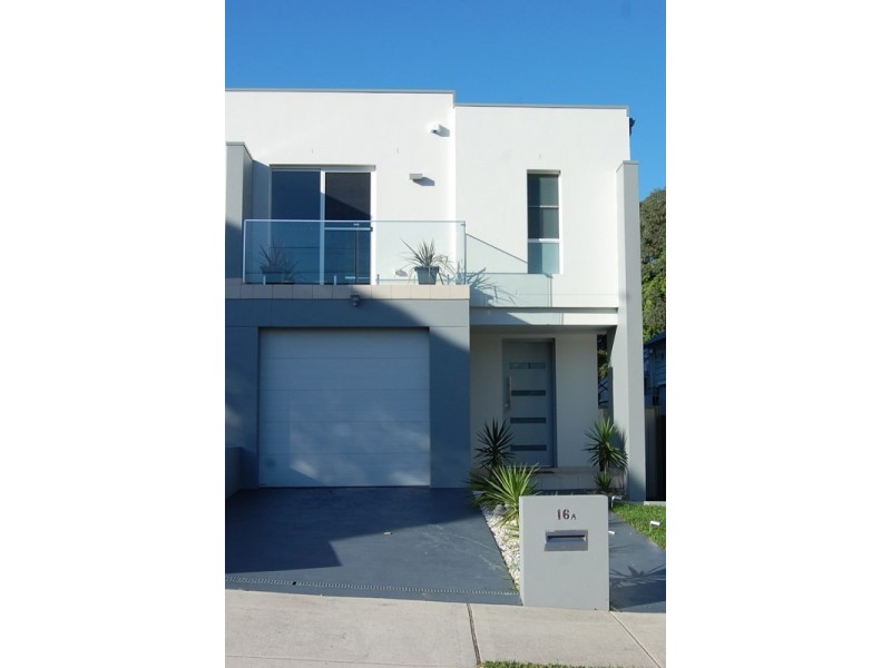 16A Dreadnought Street, Roselands NSW 2196