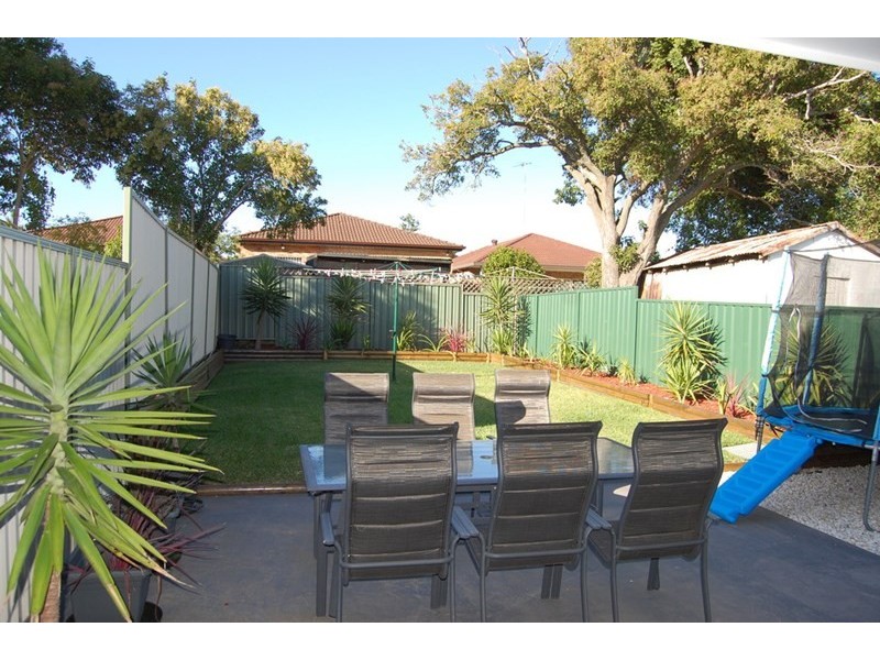 16A Dreadnought Street, Roselands NSW 2196