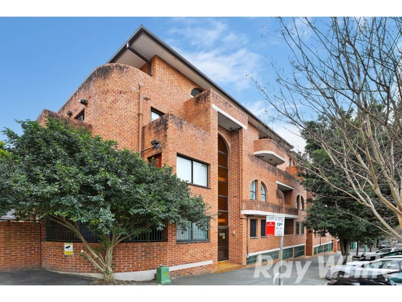 25/137 Forbes Street, Woolloomooloo NSW 2011