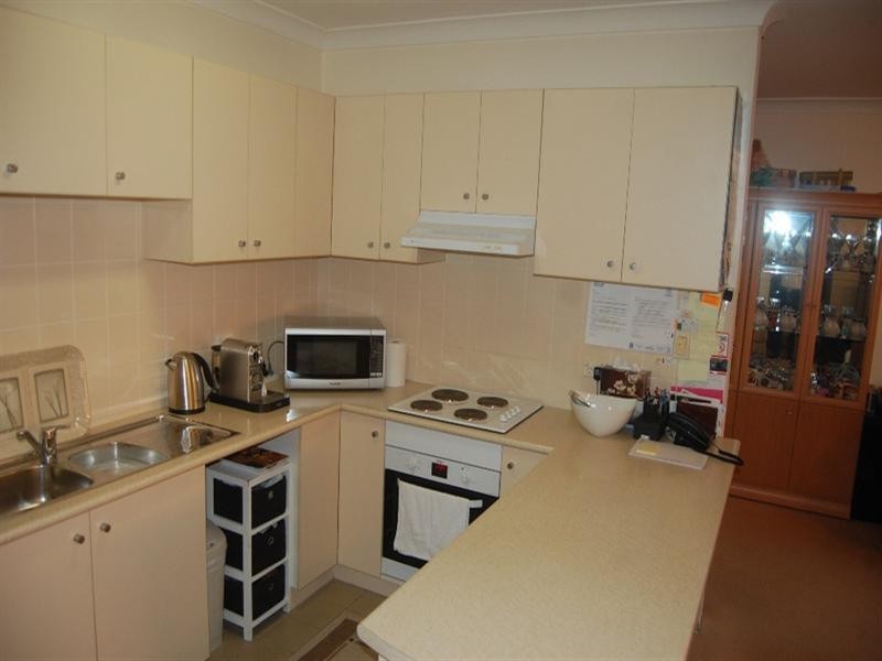 28/35 Missenden Road, Camperdown NSW 2050