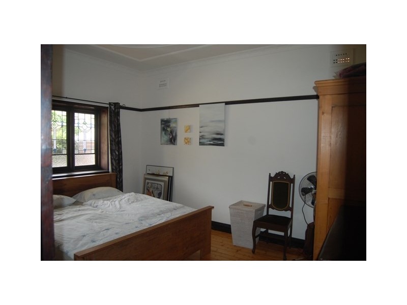 4 Dellwood Avenue, Earlwood NSW 2206