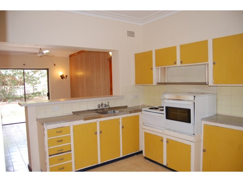 11 Dibble Avenue, Marrickville NSW 2204