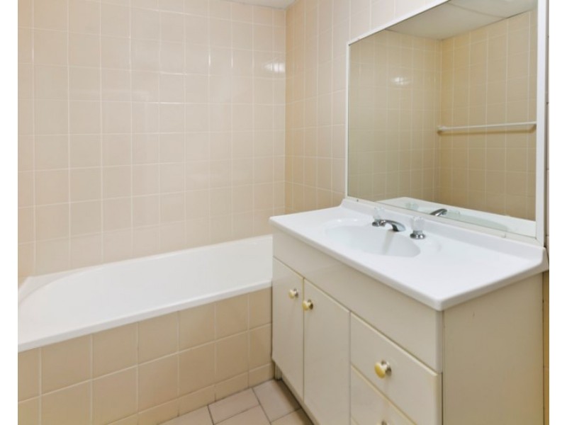 40/47 Missenden Road, Camperdown NSW 2050