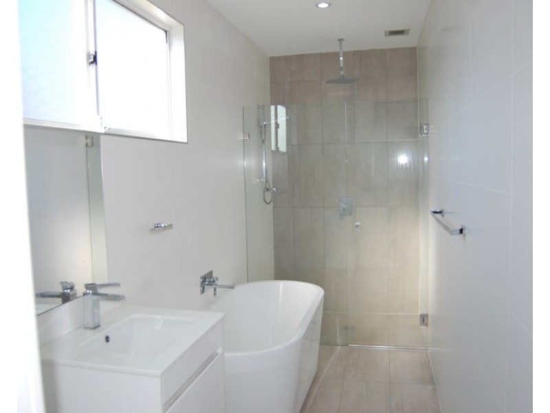 196 Denison Road, Dulwich Hill NSW 2203