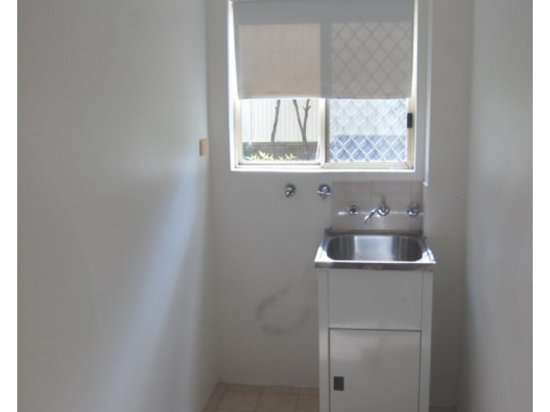 8/27-33 Jeffrey Street, Canterbury NSW 2193