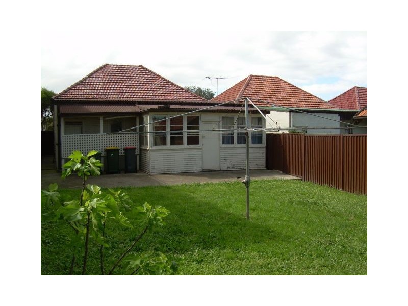 7 Robert Street, Marrickville NSW 2204