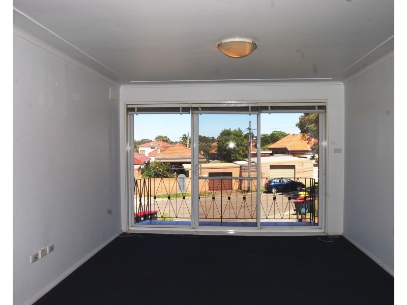 6/5 St Jude Crescent, Belmore NSW 2192