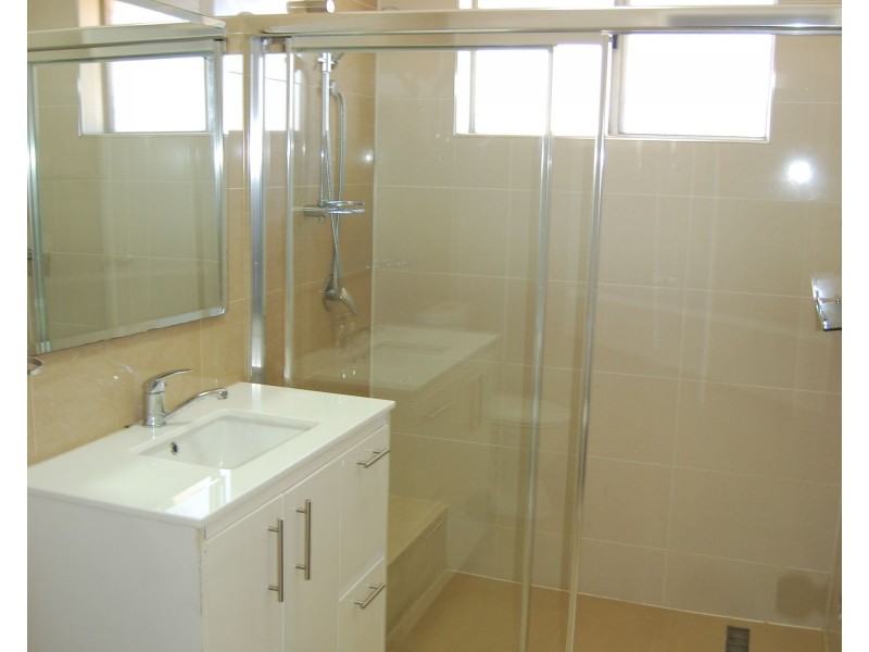 4/50 Frederick, Campsie NSW 2194