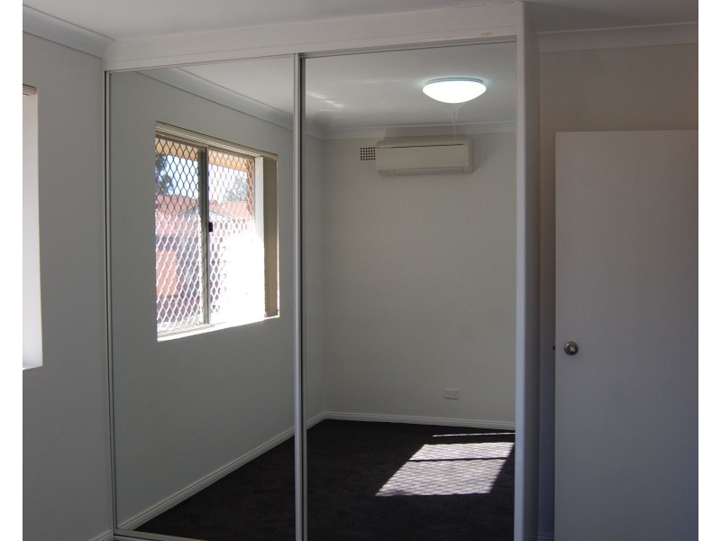 4/50 Frederick, Campsie NSW 2194