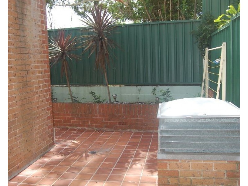 3/2 Macquarie Road, Earlwood NSW 2206