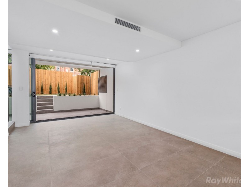 11a Fotheringham Lane, Enmore NSW 2042