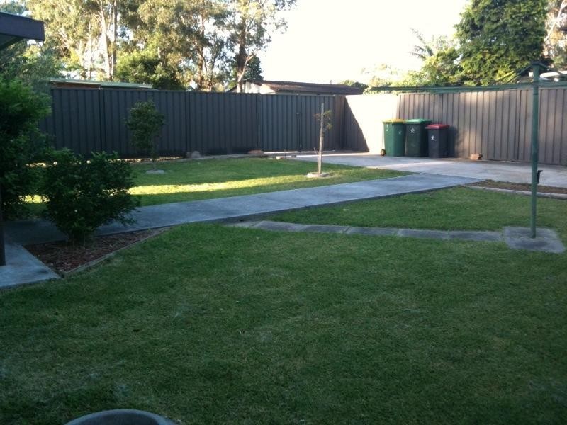 18 Georges Crescent, Georges Hall NSW 2198