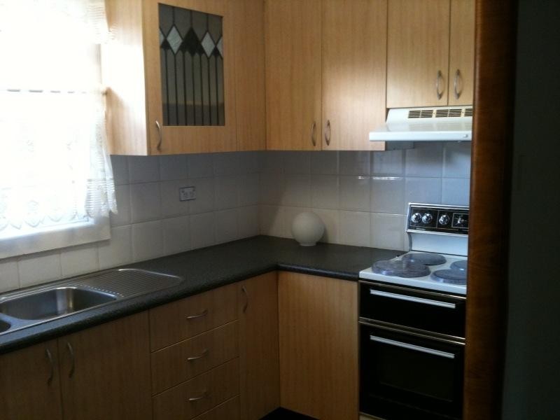 18 Georges Crescent, Georges Hall NSW 2198