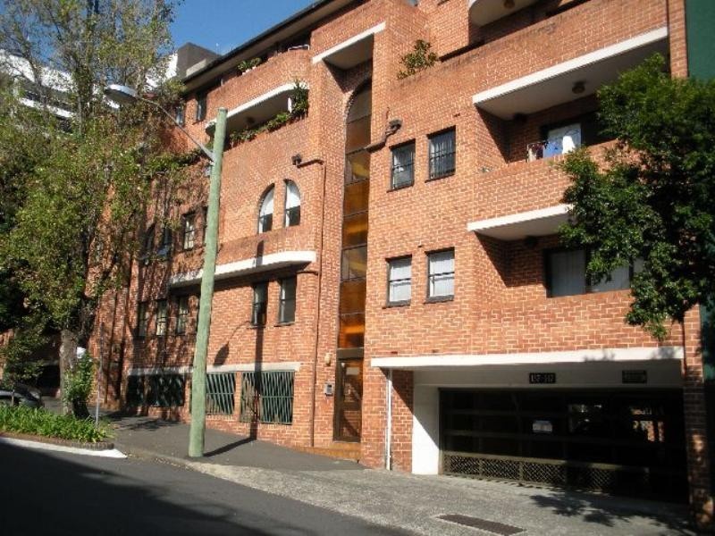 18/137 Forbes Street, Woolloomooloo NSW 2011