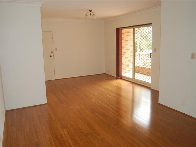 8/27-33 Jeffrey Street, Canterbury NSW 2193