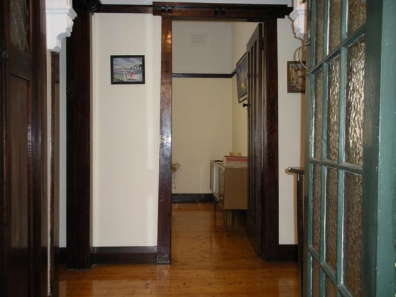 2 Warren Road, Marrickville NSW 2204