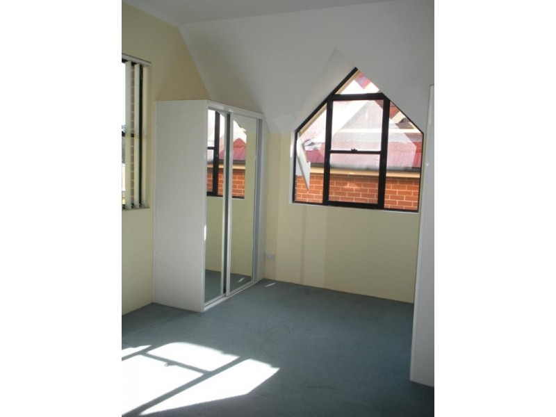 2 1-3 Holdsworth Street, Merrylands NSW 2160