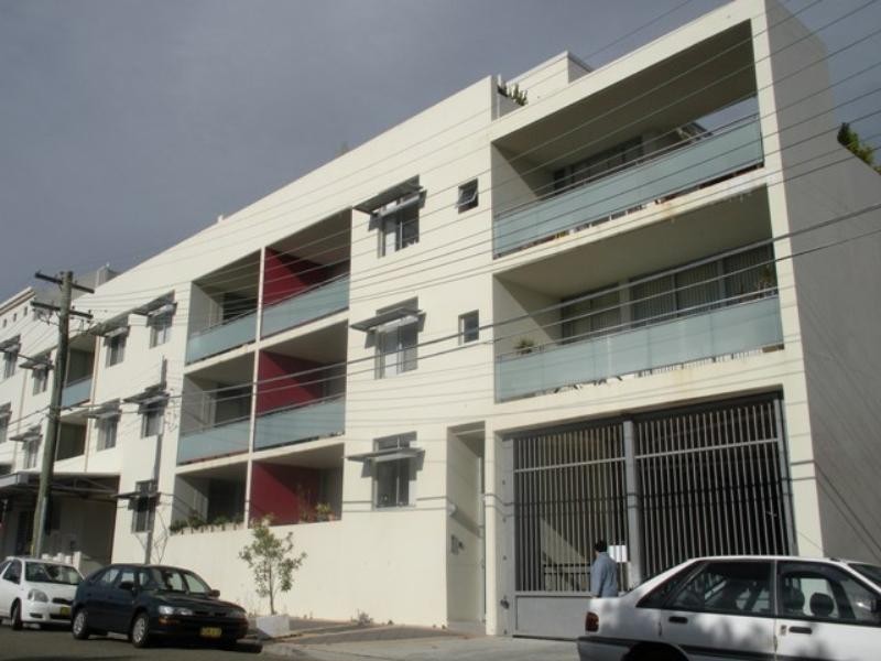 11/384 Illawarra Road, Marrickville NSW 2204