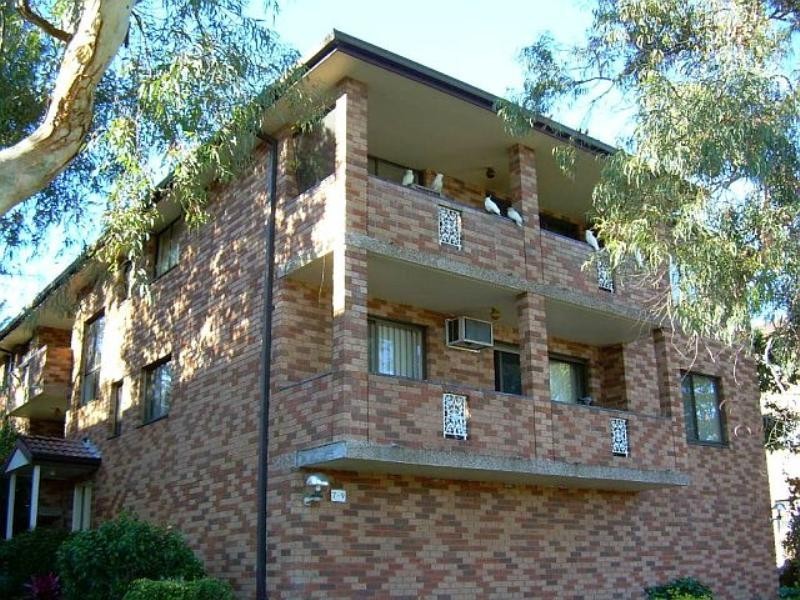 8/7-9 Jeffery Street, Canterbury NSW 2193