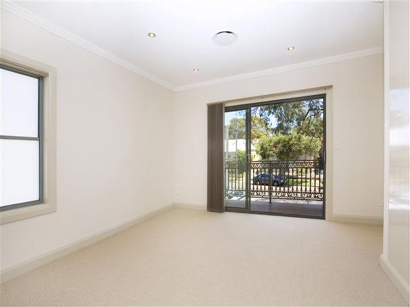 6a Maddock Street, Dulwich Hill NSW 2203