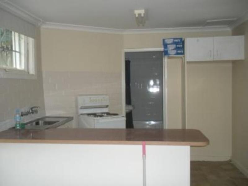 2/32 Fletcher Street, Marrickville NSW 2204