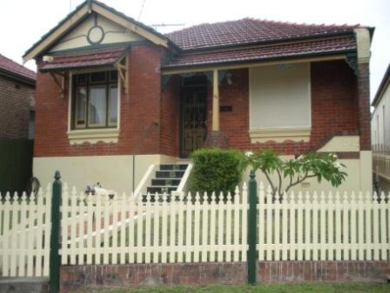 44 Dunstaffenage Street, Hurlstone Park NSW 2193