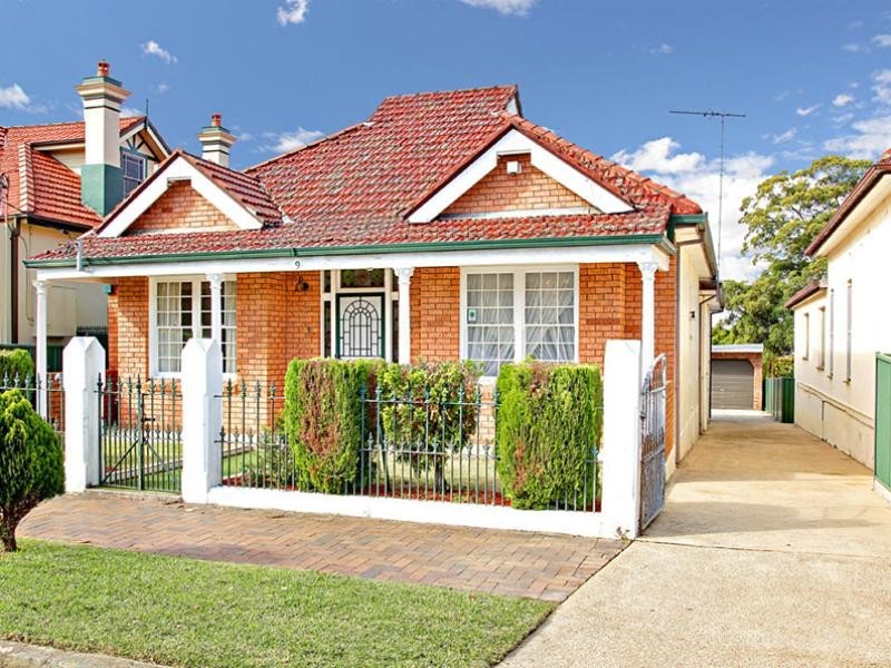 9 Anderton Street, Marrickville NSW 2204