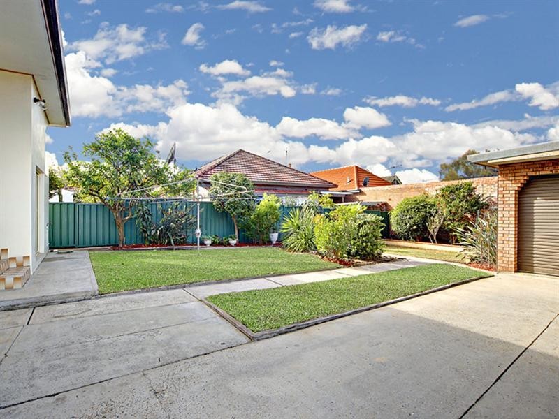 9 Anderton Street, Marrickville NSW 2204