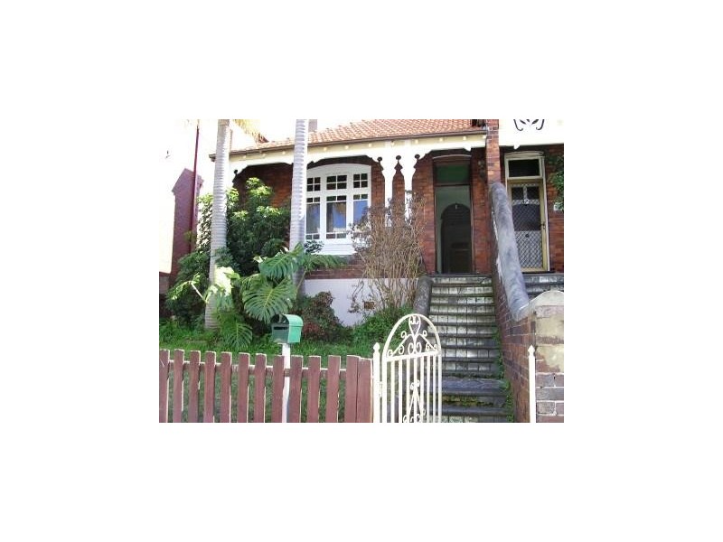 33 Canterbury Road, Canterbury NSW 2193