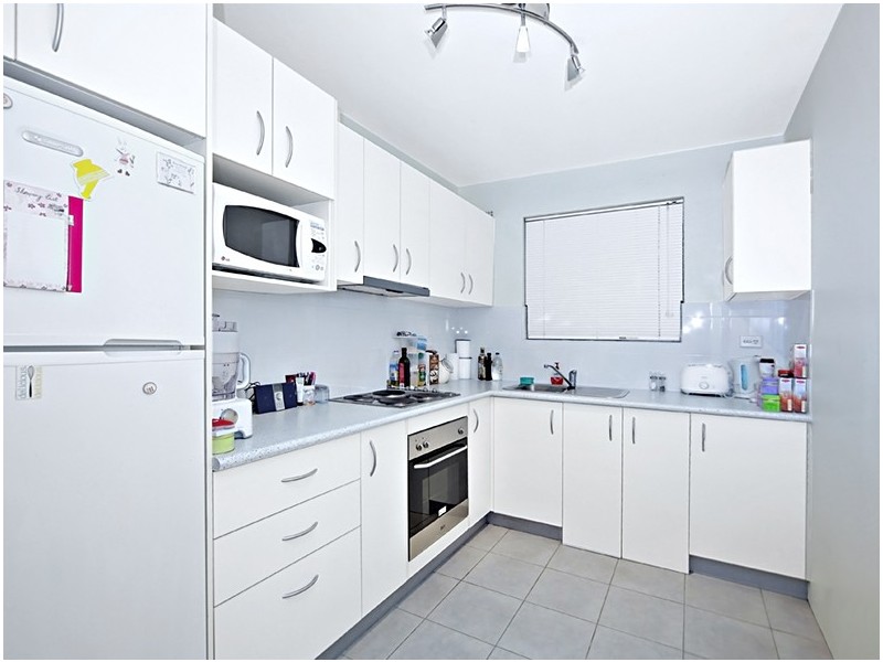 4/31 Henson Street, Marrickville NSW 2204