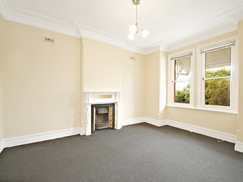 11 Bedford Crescent, Dulwich Hill NSW 2203