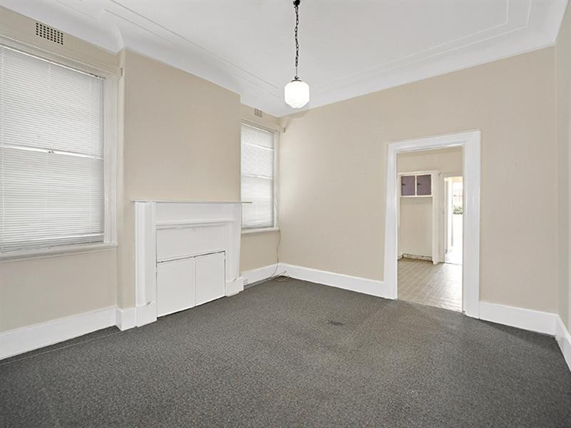 11 Bedford Crescent, Dulwich Hill NSW 2203