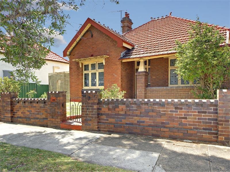 238 Wardell Road, Dulwich Hill NSW 2203