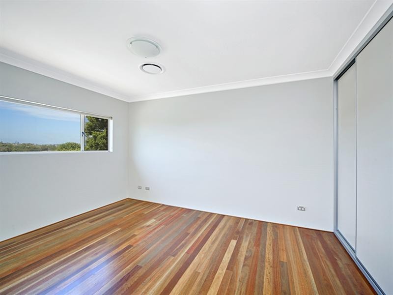 3/8 Rome Street, Canterbury NSW 2193