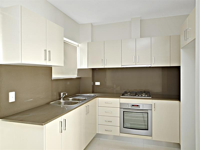 2/8 Rome Street, Canterbury NSW 2193