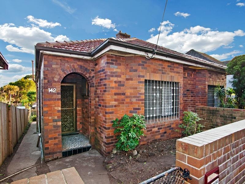 142 Newington Road, Marrickville NSW 2204