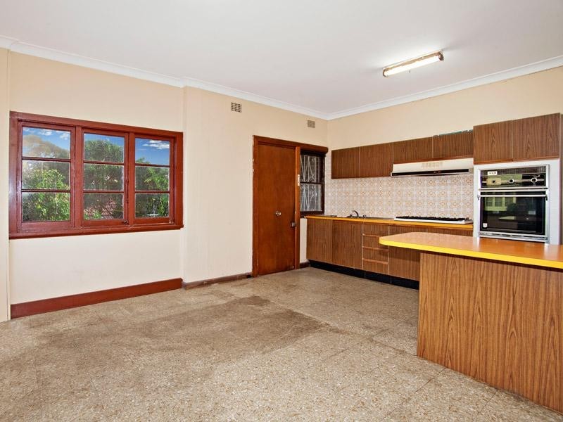 142 Newington Road, Marrickville NSW 2204