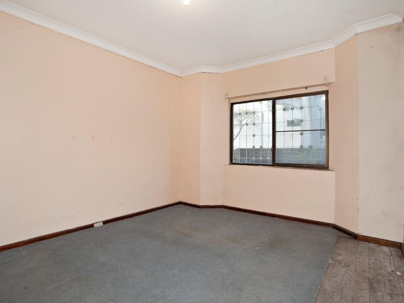 142 Newington Road, Marrickville NSW 2204