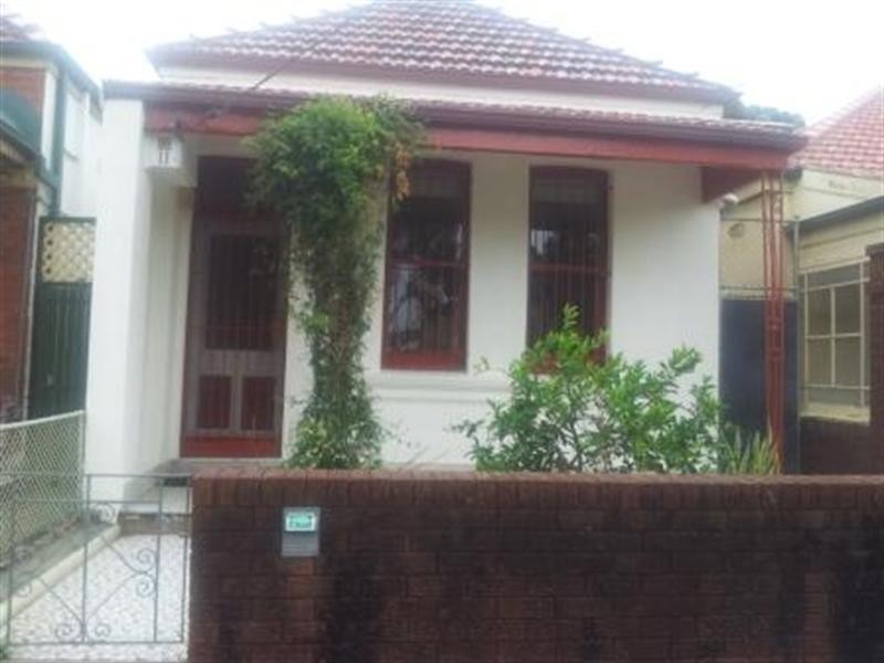 11 Canonbury Grove, Dulwich Hill NSW 2203