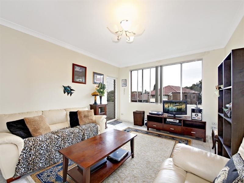 10/3 George Street, Marrickville NSW 2204