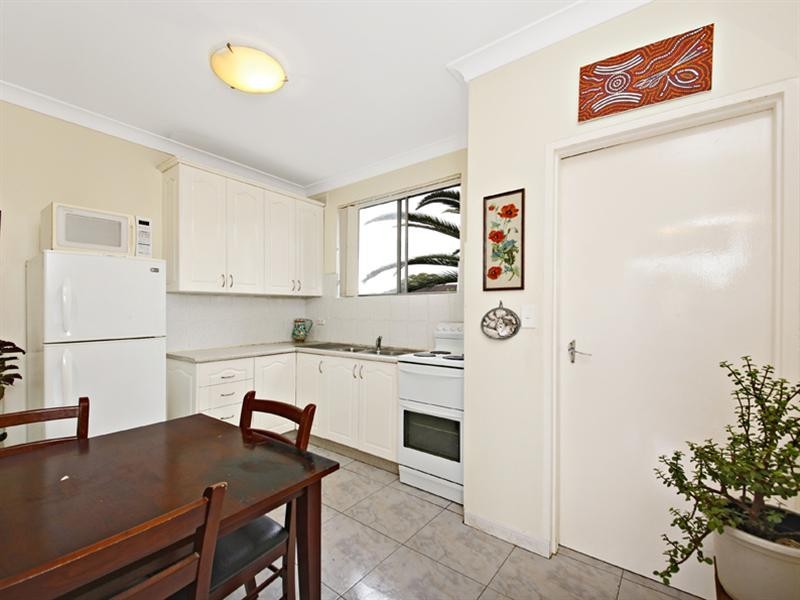 10/3 George Street, Marrickville NSW 2204