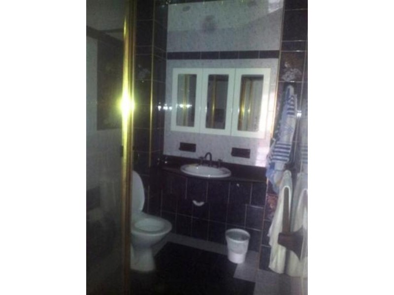 6 Thompson Street, Earlwood NSW 2206