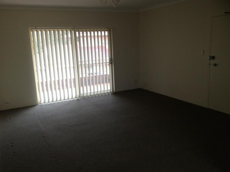 11/27-33 Jeffrey Street, Canterbury NSW 2193