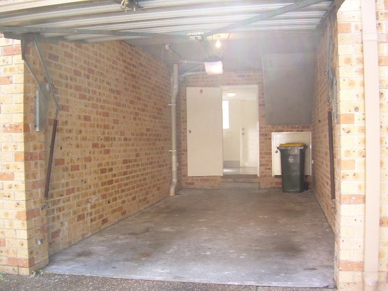 2/121 Riverview Road, Earlwood NSW 2206