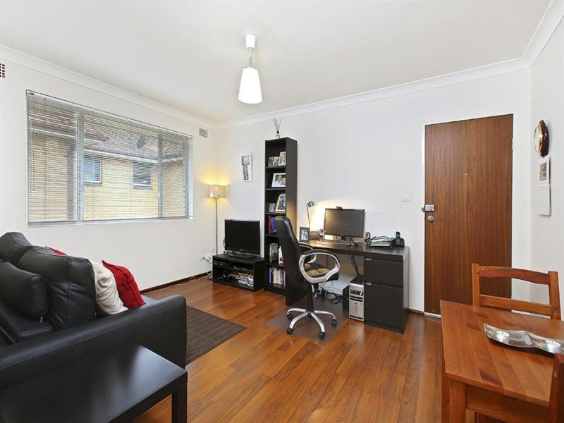 8/7 Bayley Street, Marrickville NSW 2204