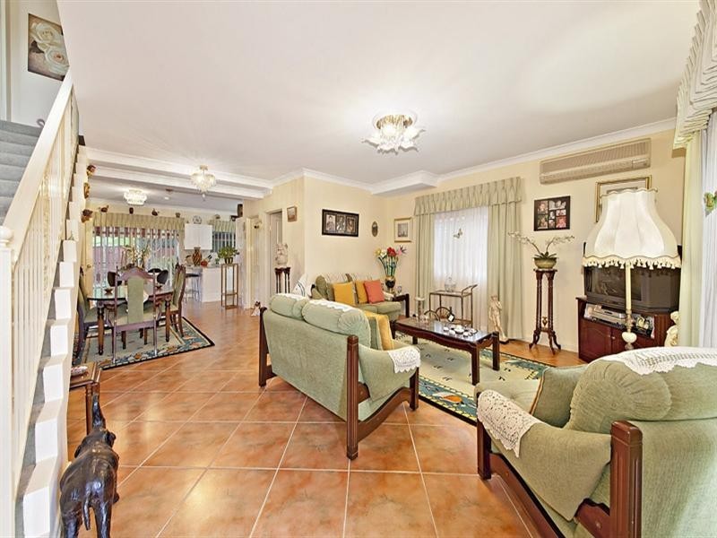 2 Blick Parade, Canterbury NSW 2193